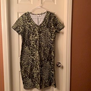 Women With Control MIDI Cotton Cheetah Print Green and Black Dress. Size Large.